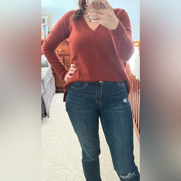 Nwot J Crew Brown Wool Blend V Neck Sweater Size Extra Small. - Picture 4 of 8